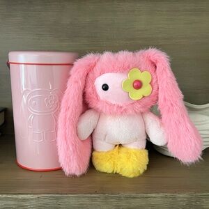 CJ Hendry x Phillips Auction JuJu collectible keychain blind box #22 Cleo